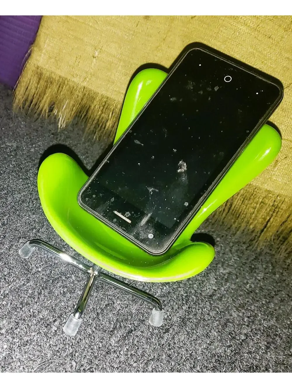 Art Deco smart cell phone chair holder desktop GREEN iPhone Samsung display LIME